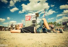 Schlafen auf dem Festival Foto vom Open Flair von Tilo Klein