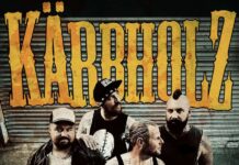 Kärbholz Bandfoto zum Album KAPITEL 11: "BARRIKADEN"