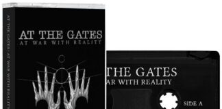 At The Gates - At war with reality von At The Gates - MC (Standard) Bildquelle: EMP.de / At The Gates