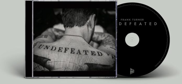 Frank Turner - Undefeated von Frank Turner - CD (Jewelcase) Bildquelle: EMP.de / Frank Turner