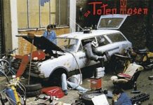 Opel Gang von Die Toten Hosen – CD (Jewelcase) Die Toten Hosen - Opel Gang von Die Toten Hosen - CD (Jewelcase) Bildquelle: EMP.de